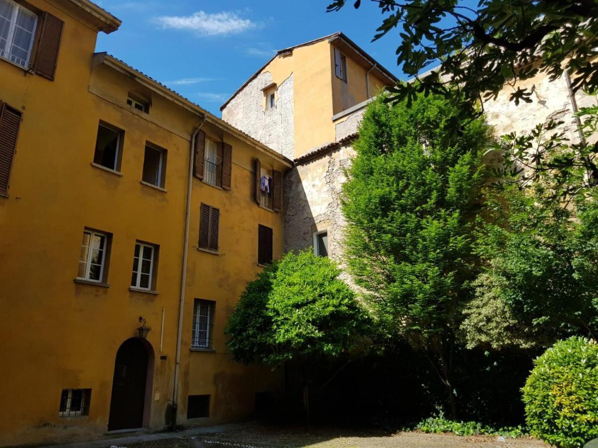Il Nome Della Rosa Apartamento Bolonha Exterior foto