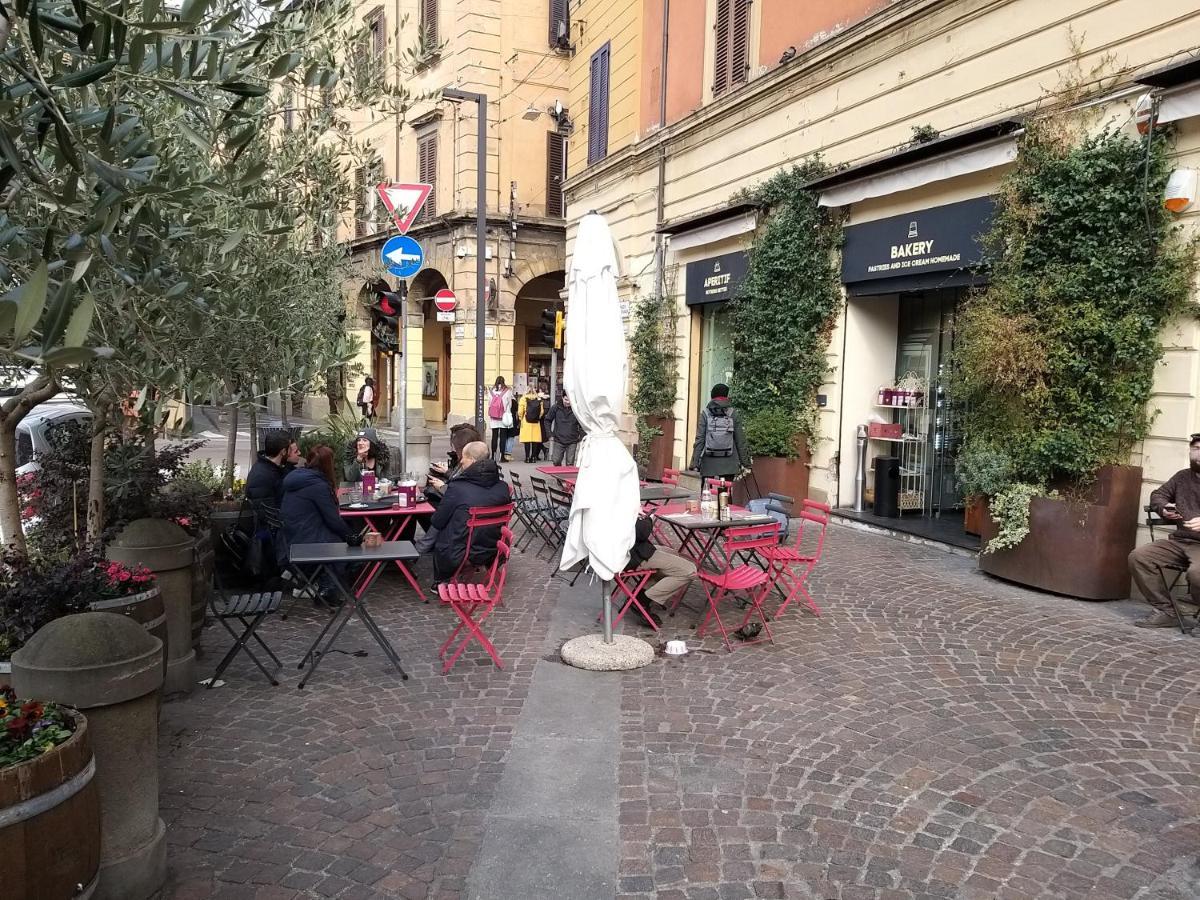 Il Nome Della Rosa Apartamento Bolonha Exterior foto